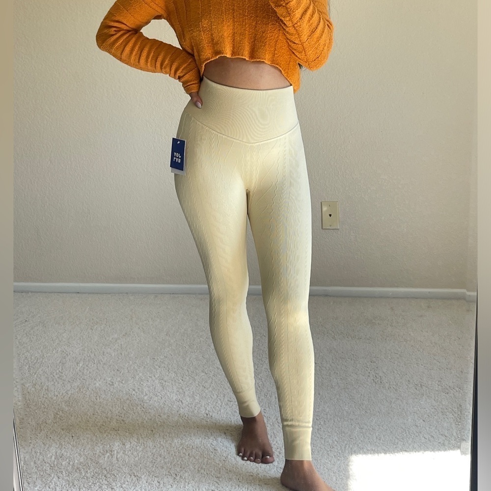 0315 - JOYLAB Women’s High-Rise Textured Wide-Waistband Leggings